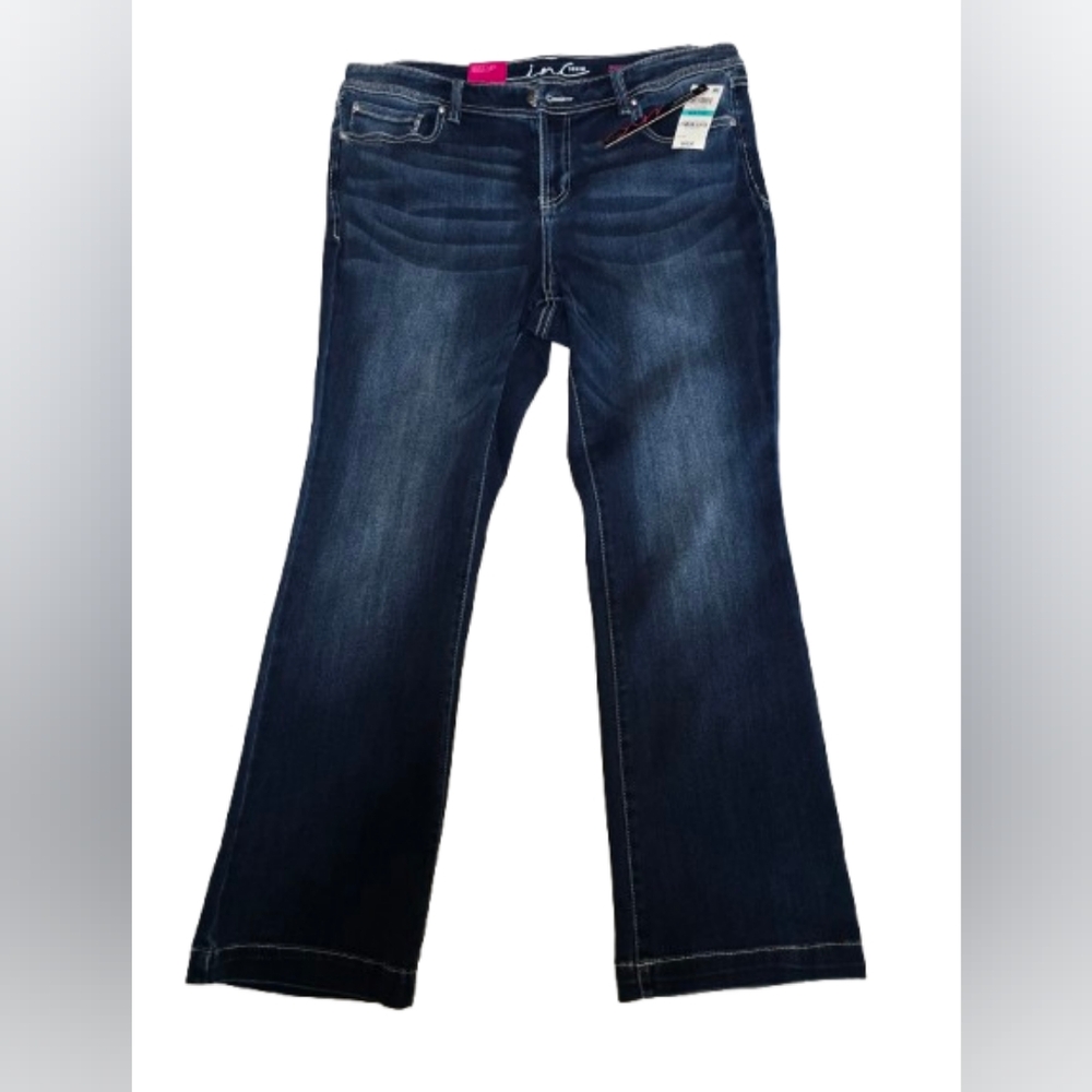 NWT - INC International Concepts DENIM bootleg regular fit 16P